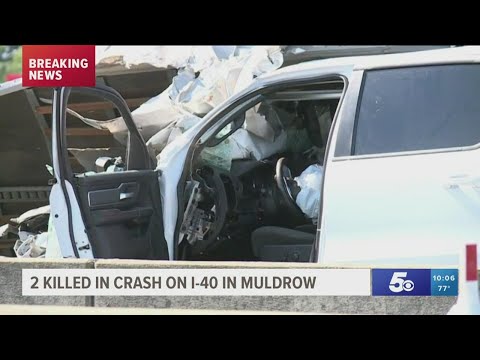 Multi-vehicle crash on I-40 in Muldrow leaves 2 people dead