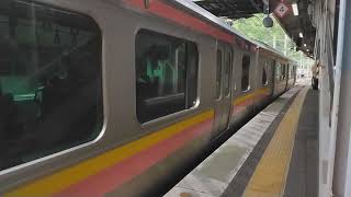 【新潟地区の主力車両】E129系B10編成 水上駅発車。