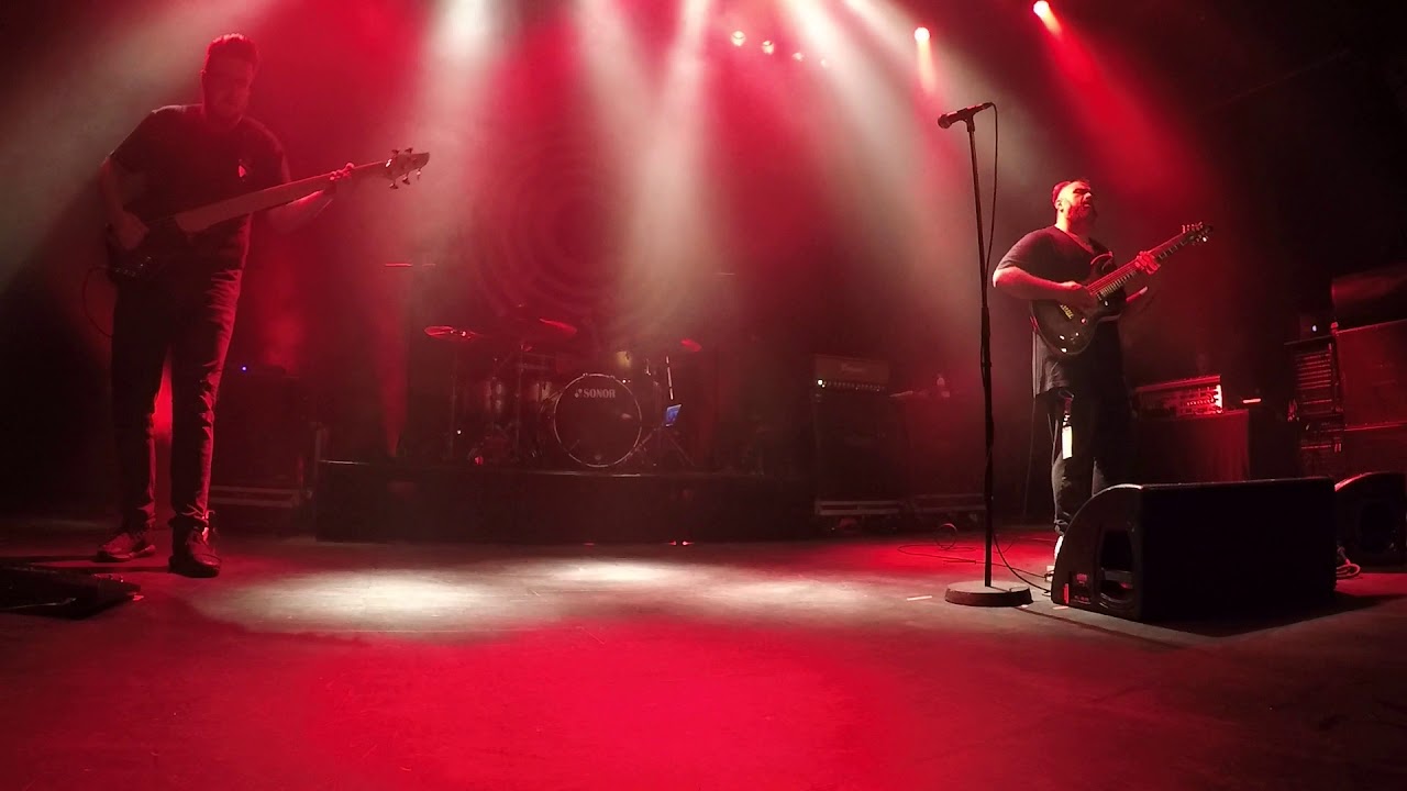 Mestís - Uno Mas More - feat. Jake Howsam Lowe (Live at Patronaat 19-06-2018)