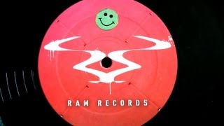 Sub Focus     Stomp