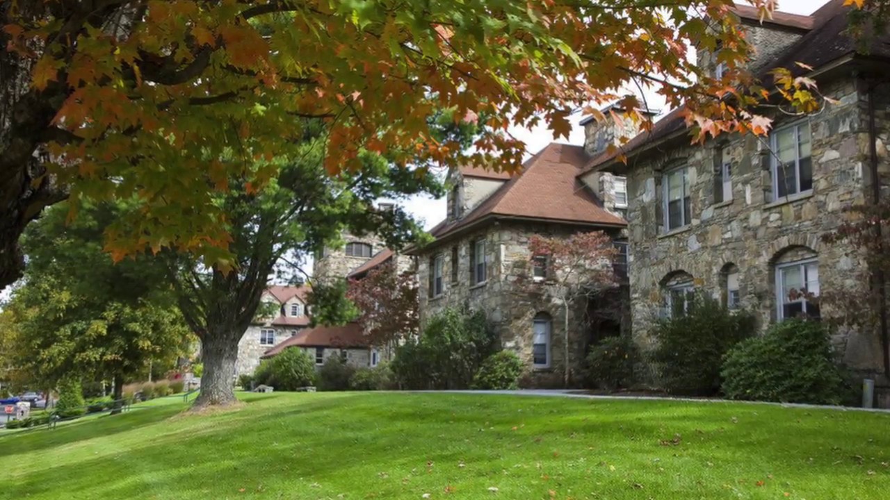 Residence Hall Life at LMC