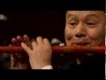 Grand Chinese New Year Concert 2006: Dizi solo by Jiang Guoji