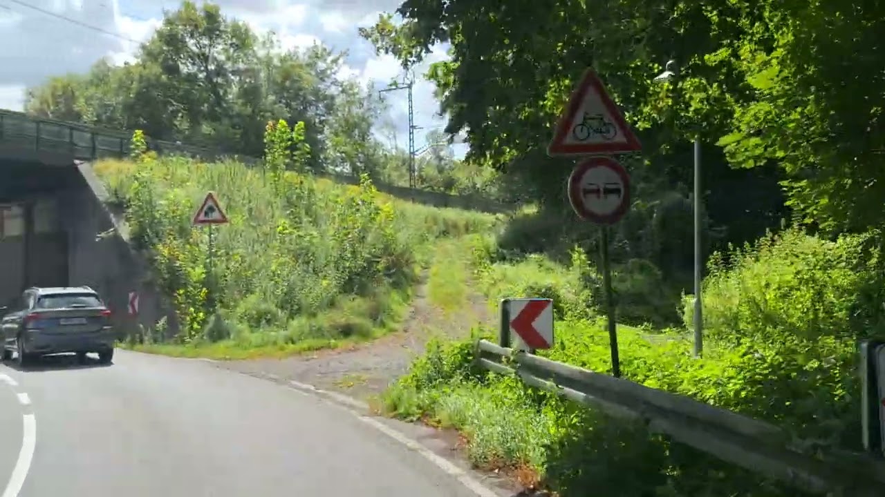 Fahrt nach Wunstorf Kolenfeld in der Region  Hannover im Bundesland Niedersachsen in Deutschland