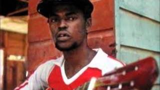 Sugar Minott - Nah Follow No Fashion chords