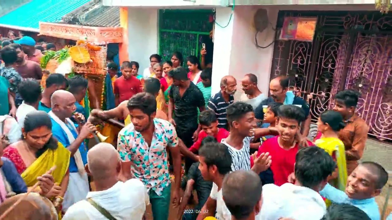 Akkupalli Mankinamma Vari Sambralu