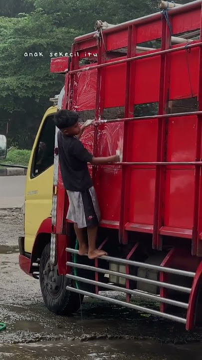 story wa anak kecil mencuci truk