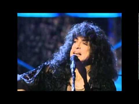 Kiss Unplugged