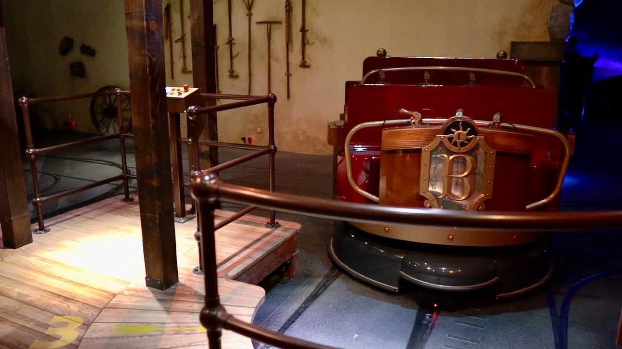 Bazyliszek (Legendia) | Interactive Trackless Darkride