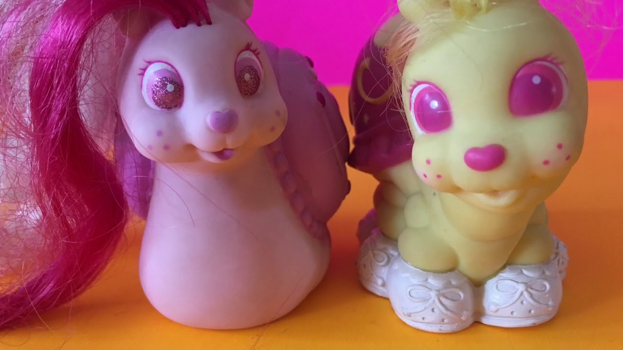 Shopkins Puppy Patio Play Set Garden Play Set Kids Toys Blind Bags Petkins