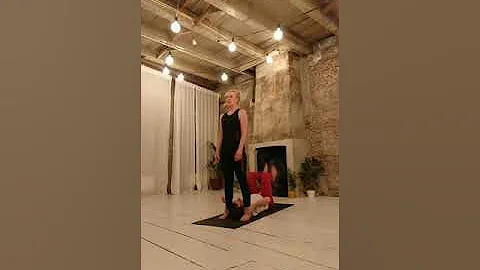 Acroyoga beginner +, whale, chair, stradle throne to bird (pose)