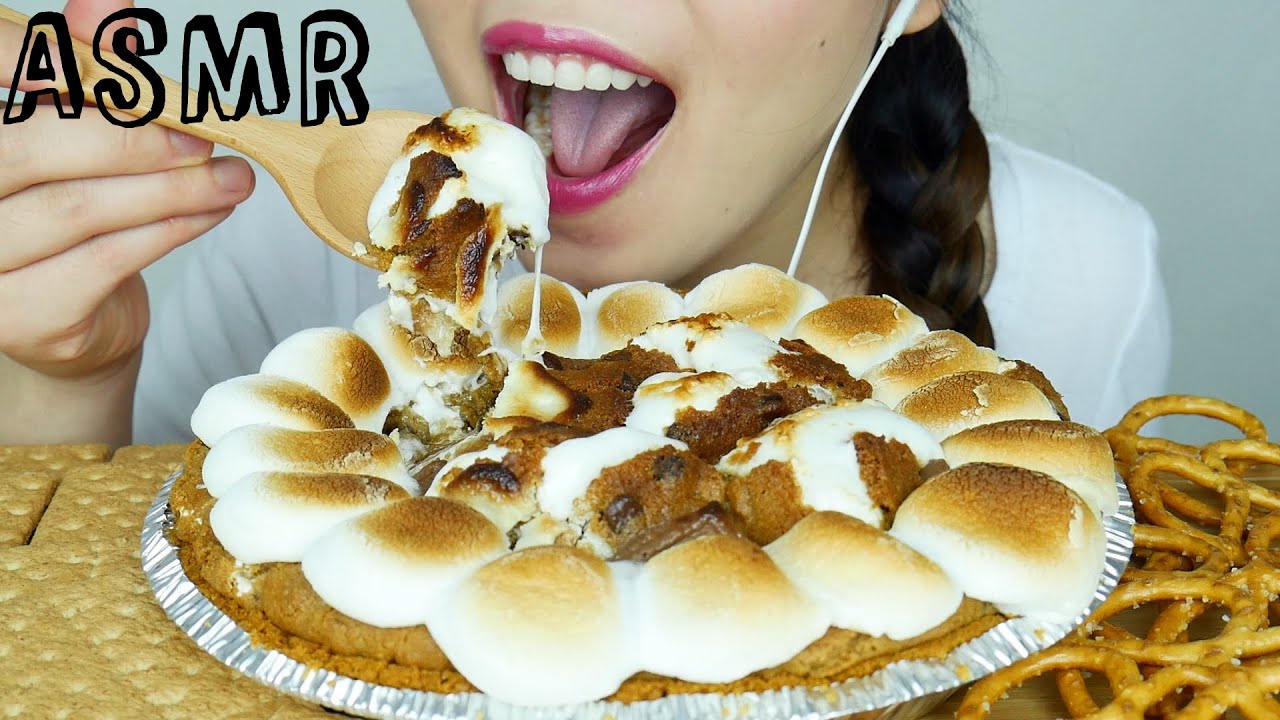 ASMR S'MORES COOKIE PIE + TOASTED MARSHMALLOW + S'MORES DIP (EATING ...