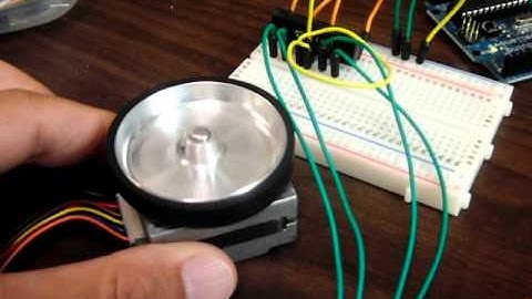 Arduinoでステッピングモータを回してみた