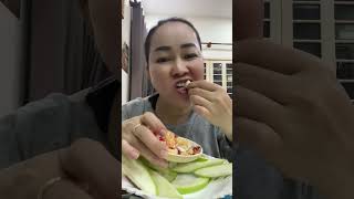 eating ទាំងកណ្តលយប់