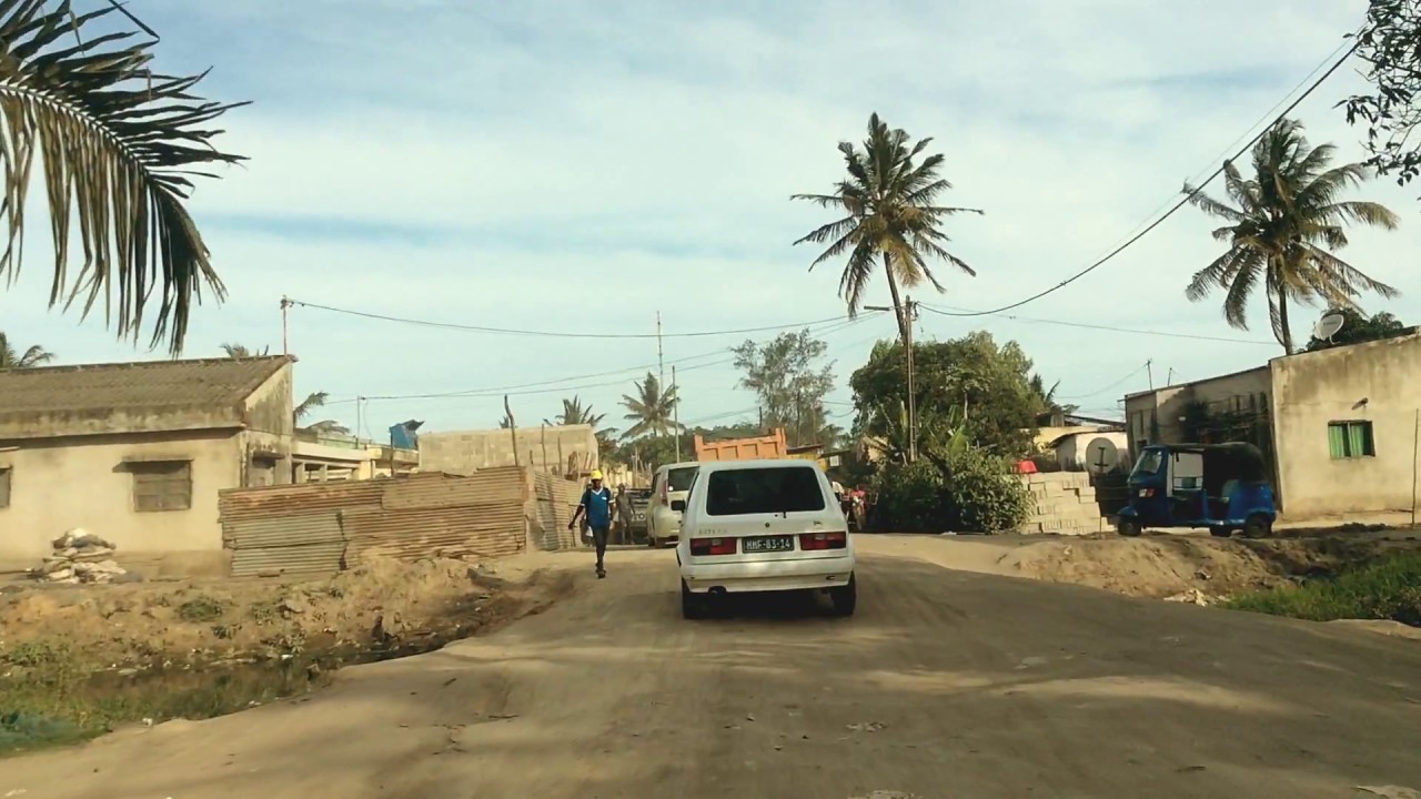 Moçambique - Beira - Saída do Porto da Beira pela Munhava