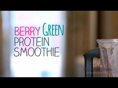 berry-kale-protein-smoothie:-healthy-breakfast-recipes-|-one-hungry-mama