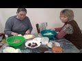 С мамой готовим кушать. (ленивые голубчики). Ласка закусила 3 курей.