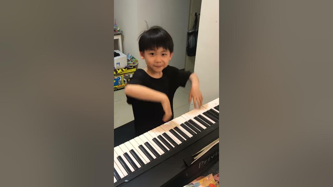 Buzz Buzz Buzz (Yamaha Piano forte book 2)