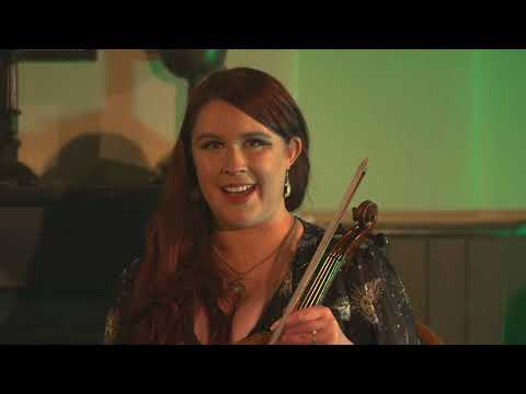 Mamo Trad Band from Audionetworks