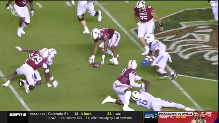 2021 USC vs Kentucky - David Spaulding Forced Fumb...