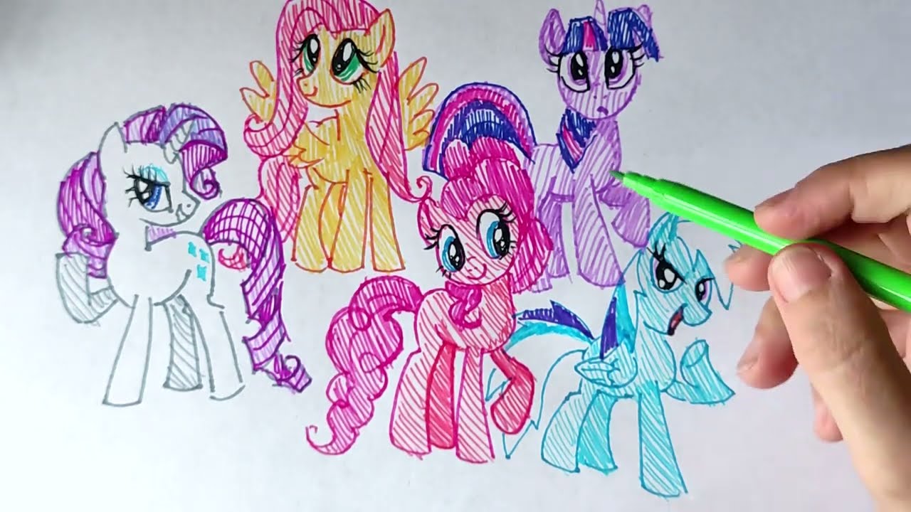 How to Draw Ponies: How to Draw My Little Pony Characters Step by Step (Little  Pony Drawing Book): Creative, Magical: 9781543127300: : Books