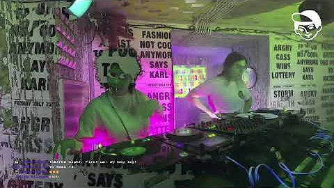 Alicia Carrera b2b Melina Serser - Heads Radio 003...