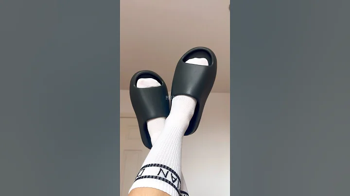 Unboxing Yeezy Slide Dark Onyx ✨🩴 #yeezy #unboxing #asmr #fyp #adidas