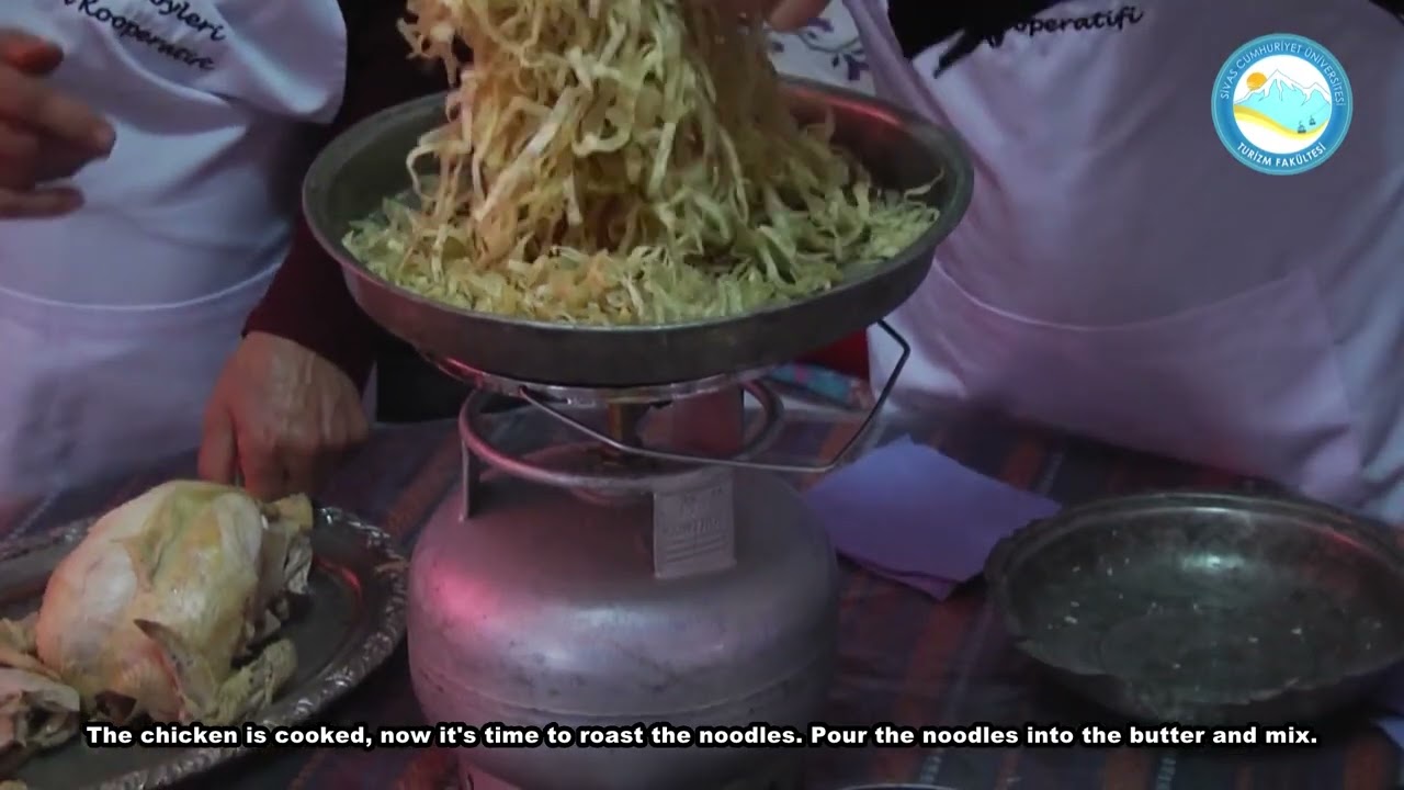 Sivas İli Gölova İlçesi Yöresel Lezzeti ''TAVŞAN İÇİ''