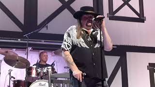 VYNTYGE SKYNYRD  "Simple  Man"  5-5-23 @ Amish  Theater Berlin  Ohio