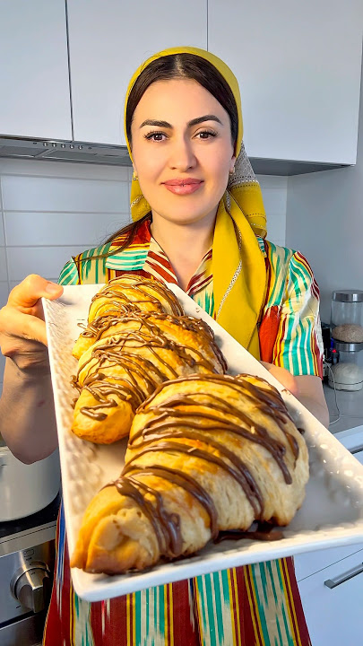 Very crispy, flaky and real croissants, just like in a French bakery/хрустящие, слоеные круассаны