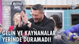 Sincanlı Erkal ile bayram coşkusu! 💃 | Gelinim Mutfakta 1363. Bölüm