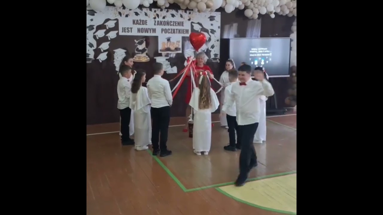 Pożegnali się ze szkołą początkową(3)