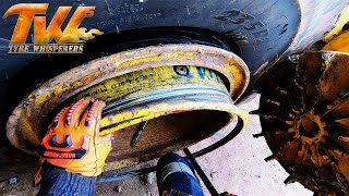 Caterpillar 16H Grader Tyre Change in 10min with WA500 Loader