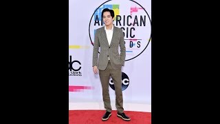 Dimash arrived conquer America)