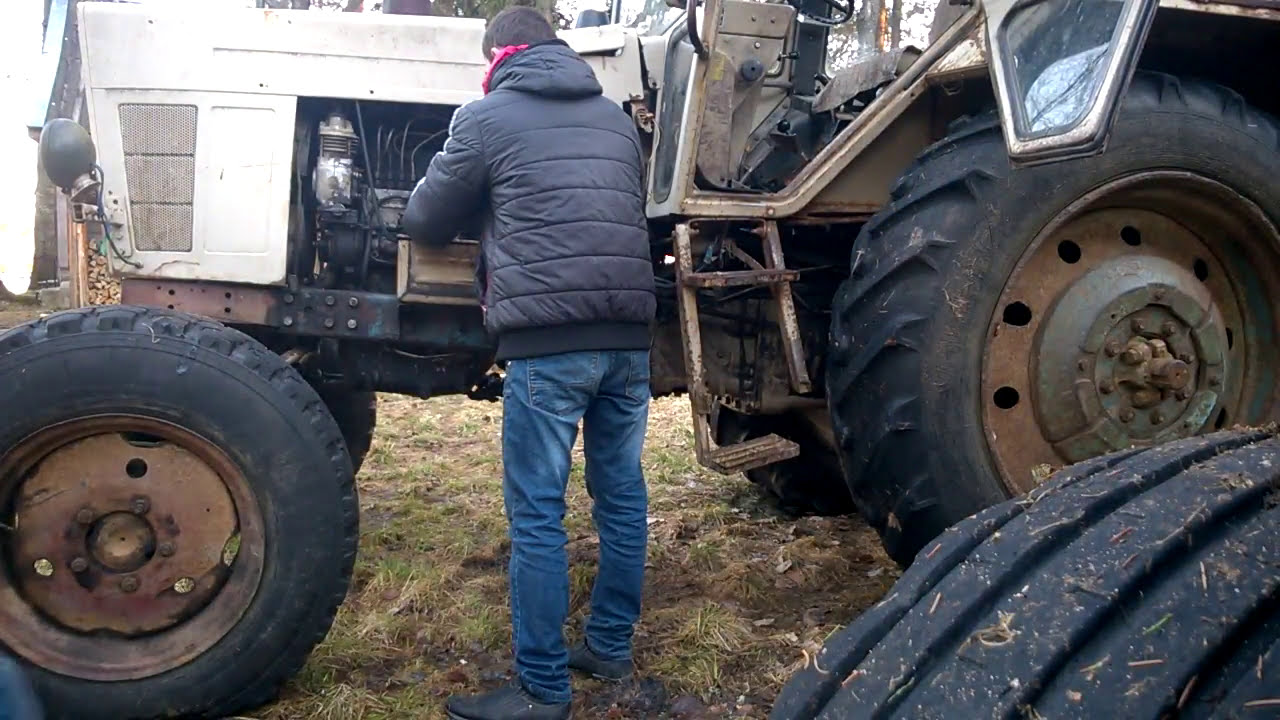 Завести трактор. Трактор заводить МТЗ. Завести верёвкой трактор. Тракторок каторыц заводится с Кривова. Почему трактор не заводится