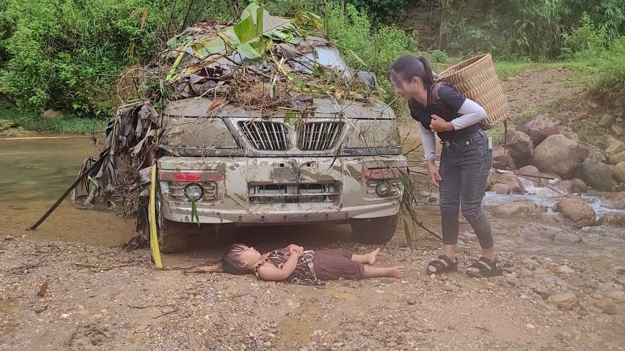 Meet the abandoned girl and the long abandoned car.