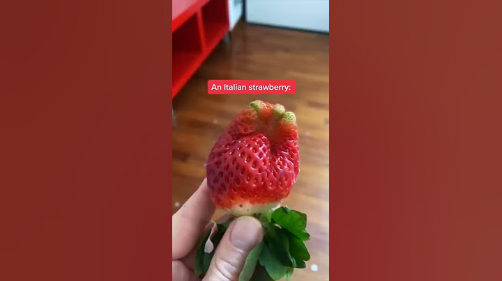 ITALIAN STRAWBERRY? 😂 #shorts