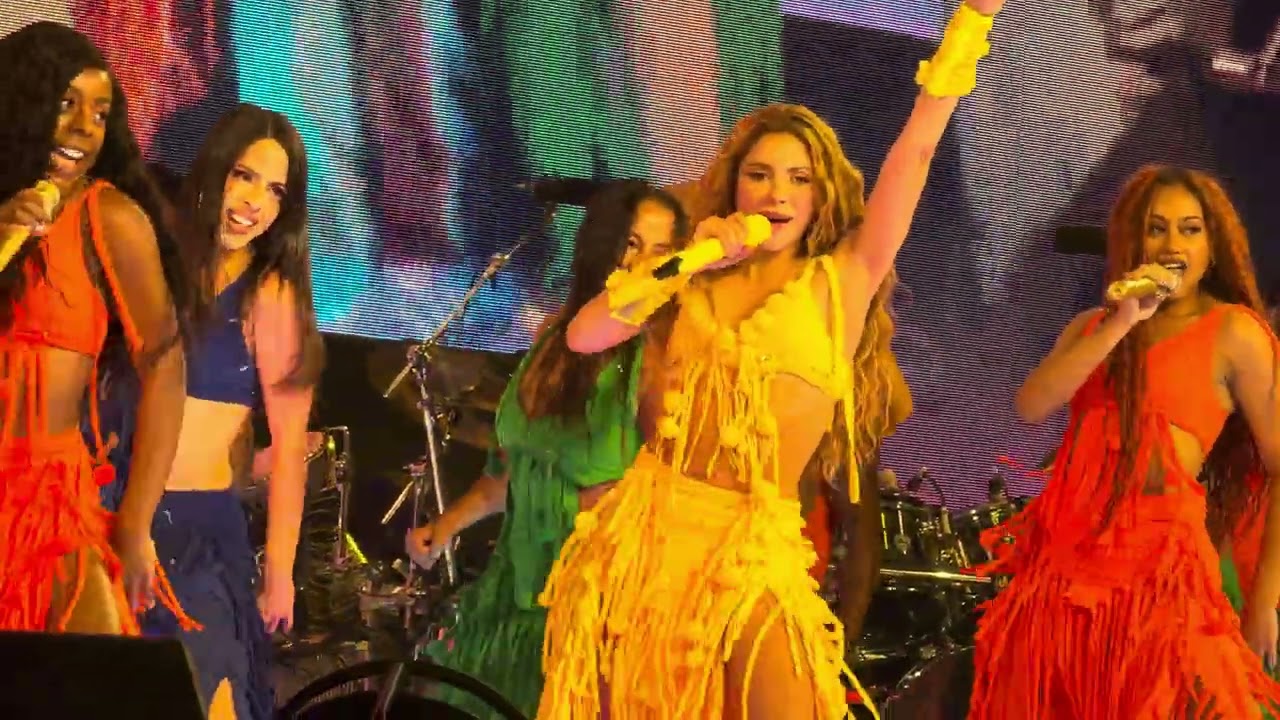 Shakira – Waka Waka (This Time for Africa) (LMYNL Tour Los Angeles, 6-13-26) (4K HDR, HQ AUDIO)