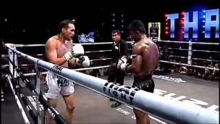 Buakaw Vs Zaripov Rustem KNOCK OUT! Thai Fight 2012