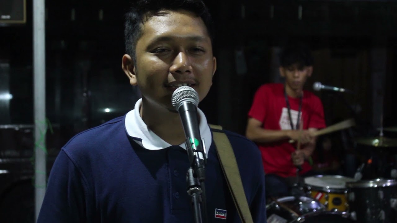 Am Plus_Sorak sorak Hore (Koes Plus)