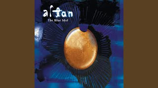 Miniatura del video "Altan - The Blue Idol (Medley)"