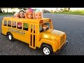 SCHOOL ! Elsa & Anna toddlers – Singing - Alphabet - Math problems - teacher Barbie