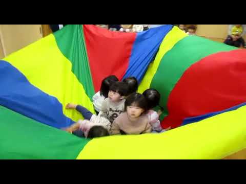 「親子でメリーゴーランド」の歌にのせて