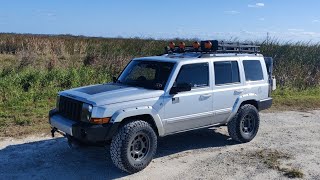 LIFTED JEEP COMMANDER ON 33