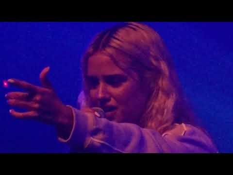 Tommy Genesis God Sent Rainbow Bad Boy 100 Daddy Play With It Melkweg 23 02 2019