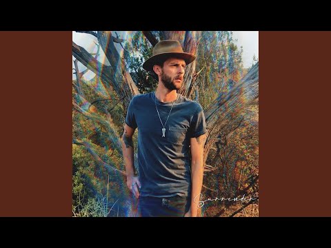 Surrender adlı videoyu YouTube'da izle Surrender adlı videoyu YouTube'da izle