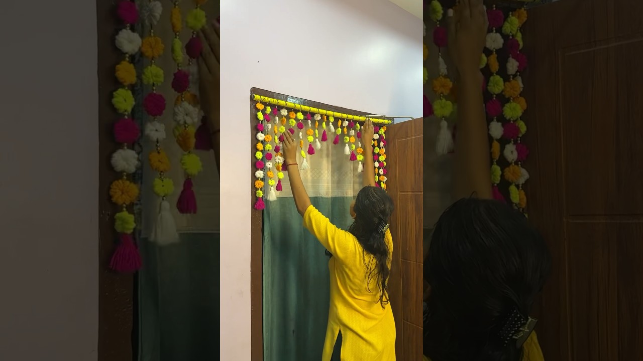 Door hanger diy woolen craft idea 