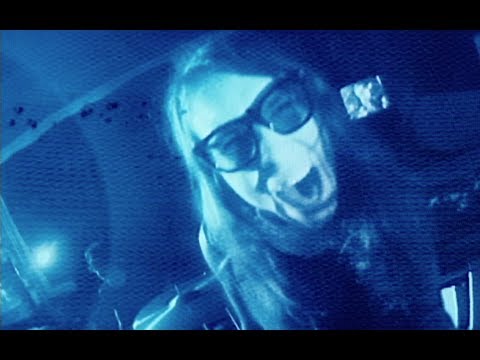 Laura Jane Grace & the Devouring Mothers "Apocalypse Now (& Later)" (Official Music Video)