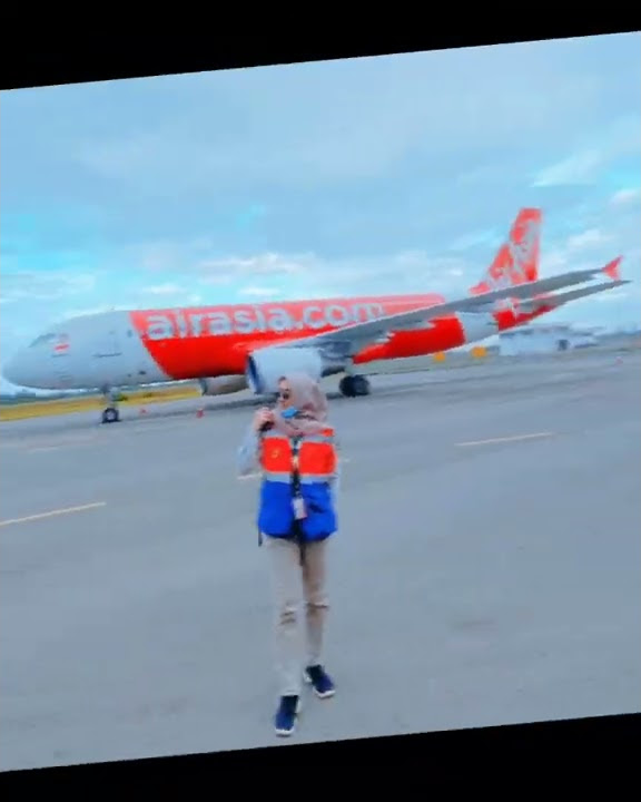 Tik Tok Marshaller || Tukang Parkir Pesawat || cocok untuk status WA ||~||