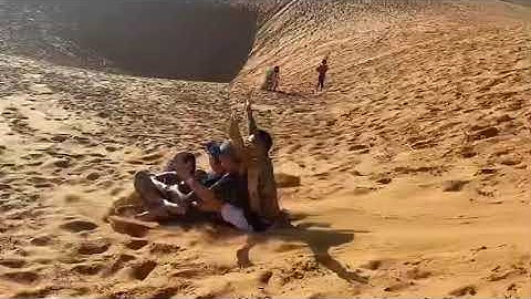 Trải nghiệm trượt cát Mũi Né - Bình Thuận thật tuyệt - Huynh Khèo