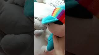 Filcik Bebek Jelli Yi Gemiden Köpek Balığı Ya Jelli Yi Yiyor Ve Ölüyor